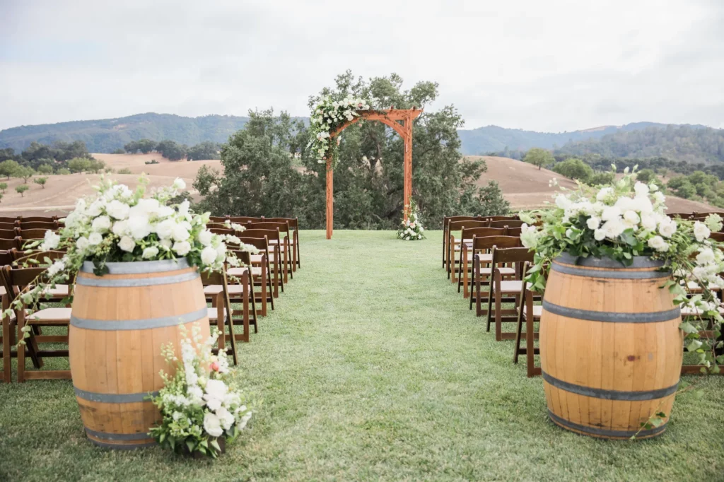 Best outdoor vineyard wedding venues in Paso Robles, California, Opolo Vineyards